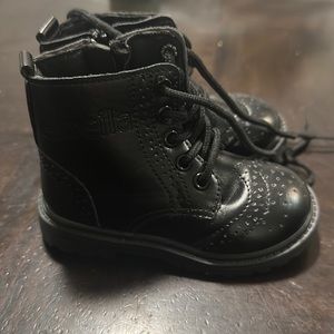 Brand new without tags toddler black boots size 6